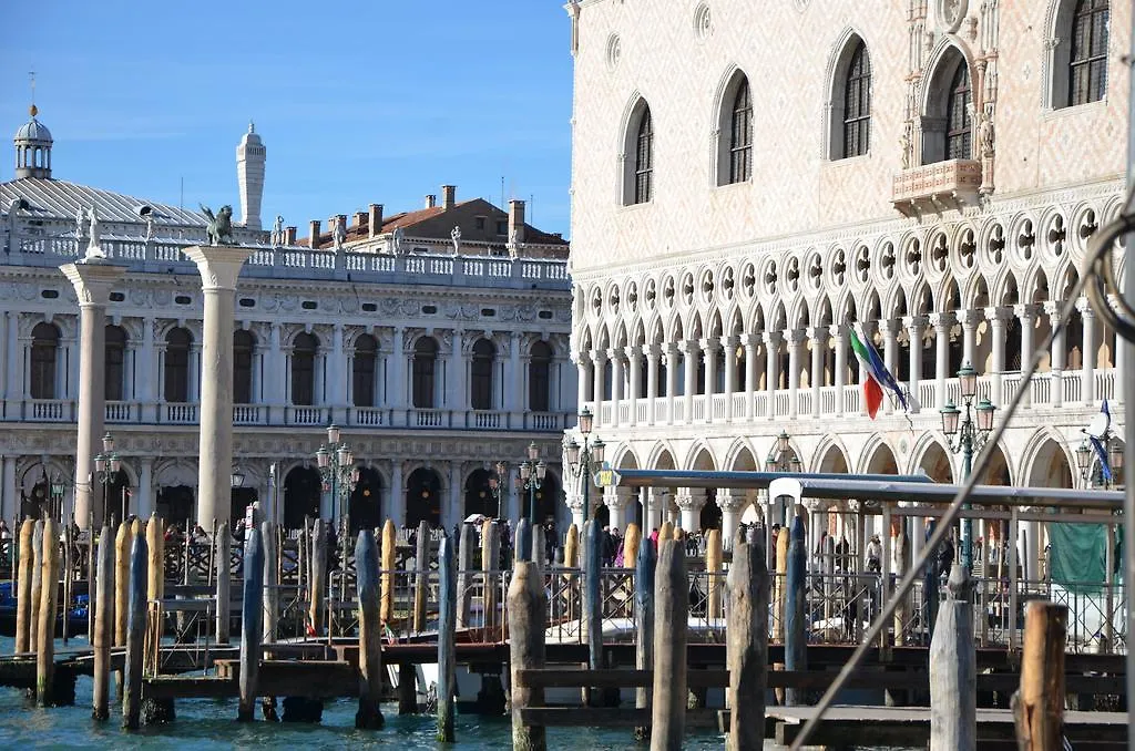B&B Le Marie Venice Italy